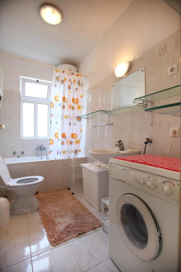 Apartments By The Sea Trogir - 15011 מראה חיצוני תמונה
