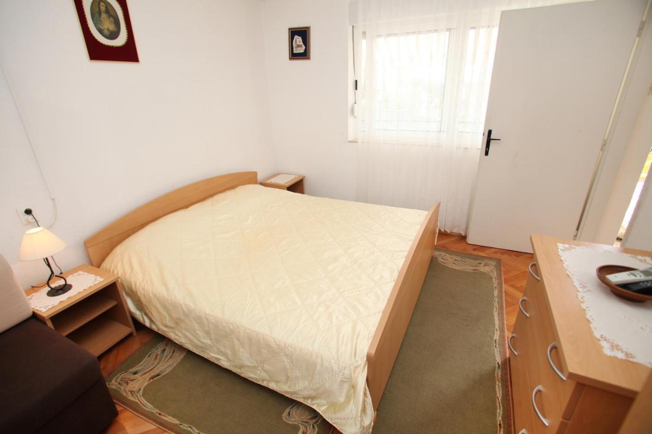 Apartments By The Sea Trogir - 15011 מראה חיצוני תמונה