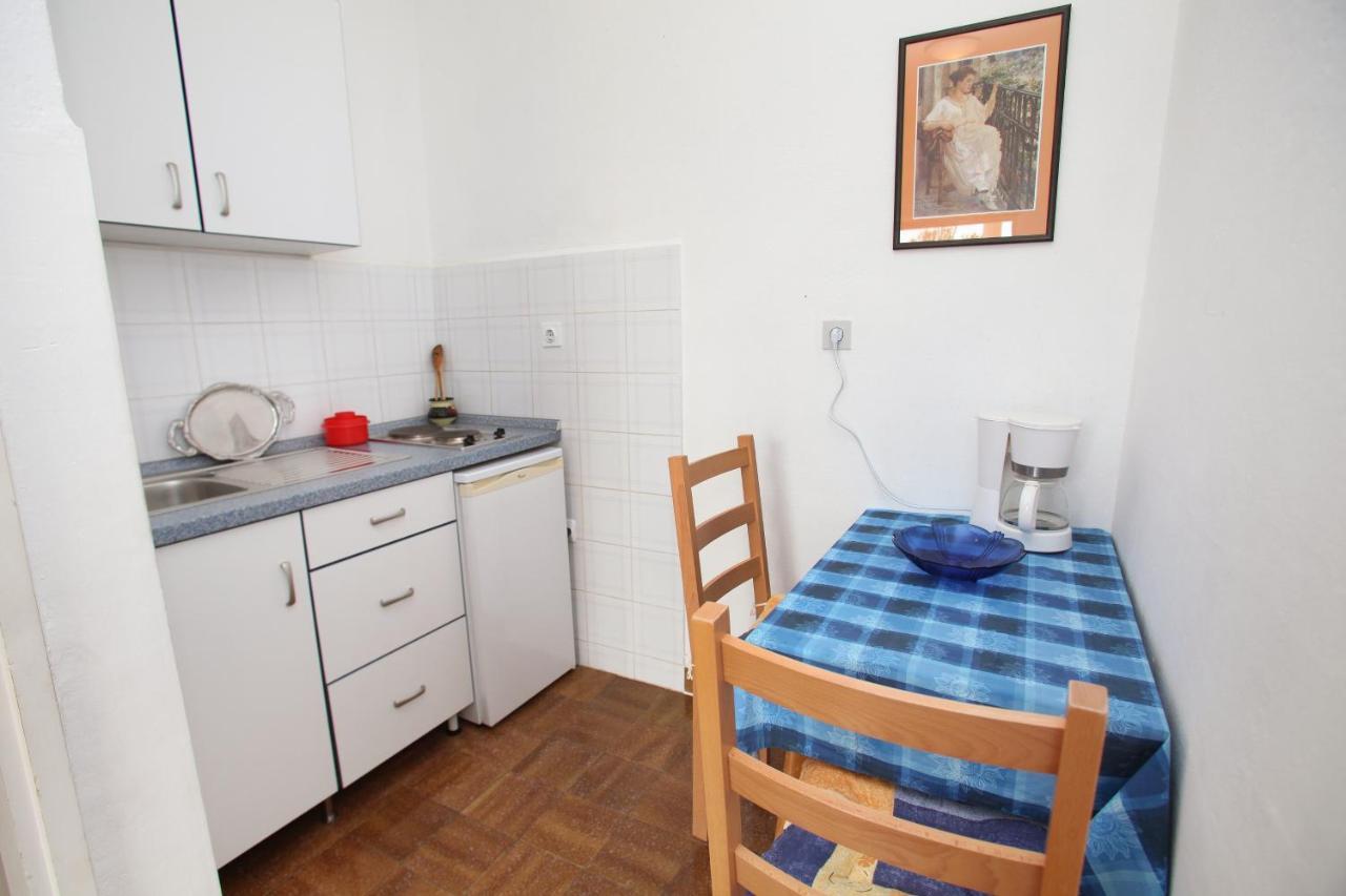 Apartments By The Sea Trogir - 15011 מראה חיצוני תמונה
